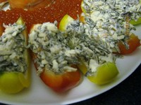 рецепт Перцы, фаршированные сыром и морской капустой