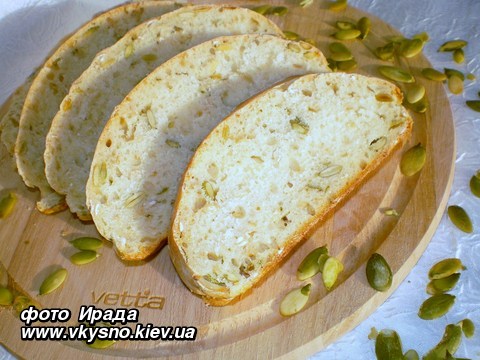 Хлеб с овсяными хлопьями и семенами тыквы 