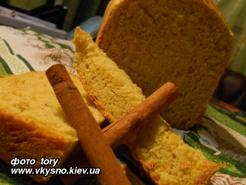 Шафрановый хлеб с корицей