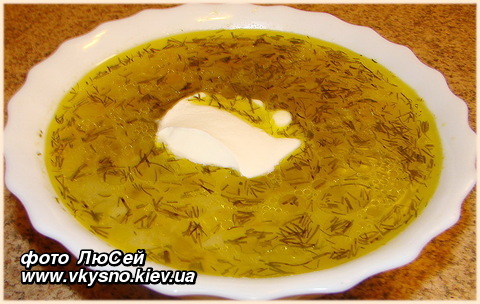 Овощной суп с консервированным зелёным горошком