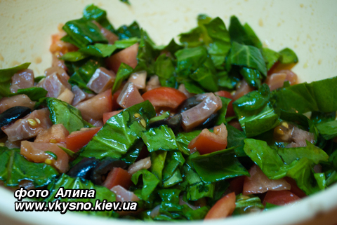Салат из семги со шпинатом