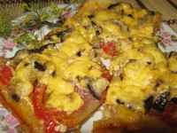 рецепт Пицца тоненькая с начинкой из баклажанов